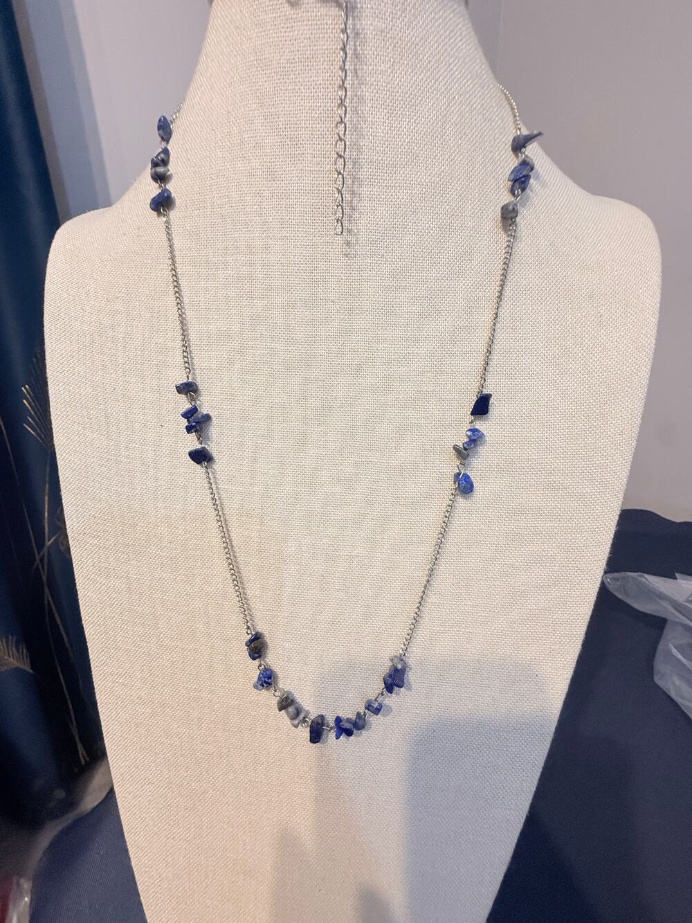 Vintage Blue Stone Chip Necklace 40” +2.5”